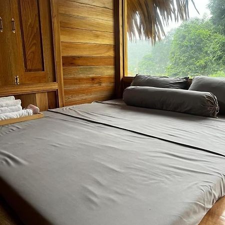 Na Tue An-Homestay 81 Vo Van Kiet 뚜옌꽝 외부 사진