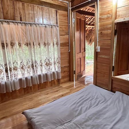 Na Tue An-Homestay 81 Vo Van Kiet 뚜옌꽝 외부 사진